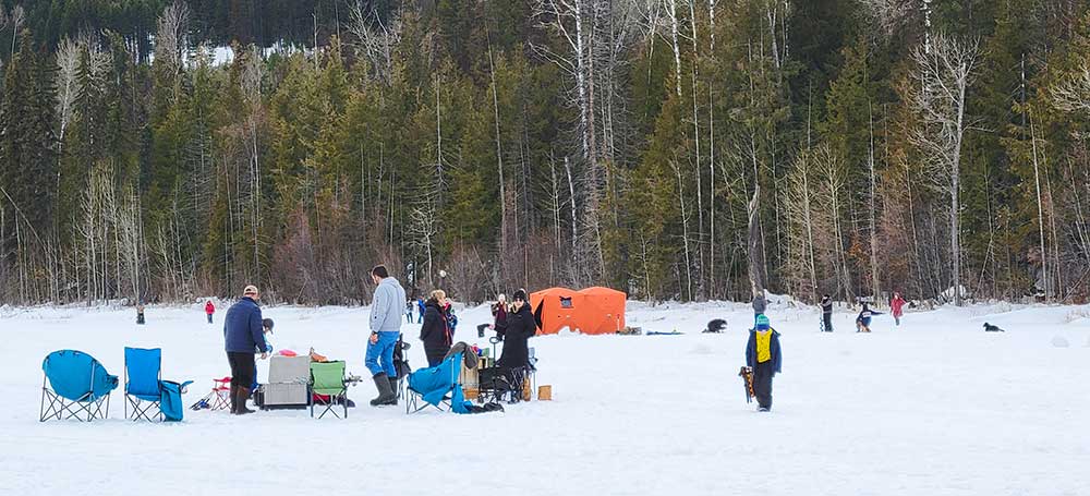 ice fishing in boundary Country