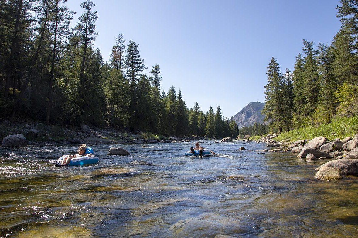 Tubing on the Similkameen River, near Princeton, summer, Similkameen, activities, Darren Robinson